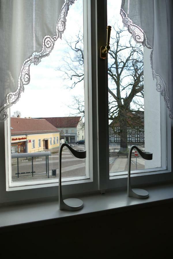 Ferienwohnung Am Markt Biesenthal ภายนอก รูปภาพ